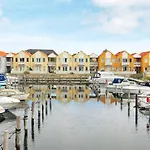 6 Person In Rudkobing-by Traum * Rudkøbing