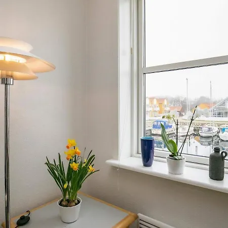 6 Person In Rudk Bing Apartment *