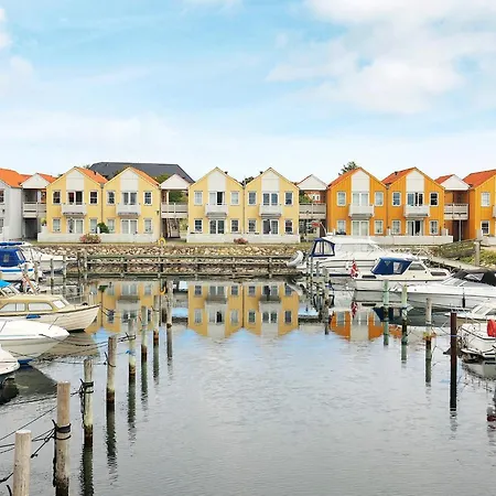 6 Person In Rudkobing-by Traum * Rudkøbing