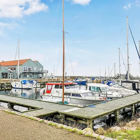 6 Person In Rudkobing-by Traum * Rudkøbing