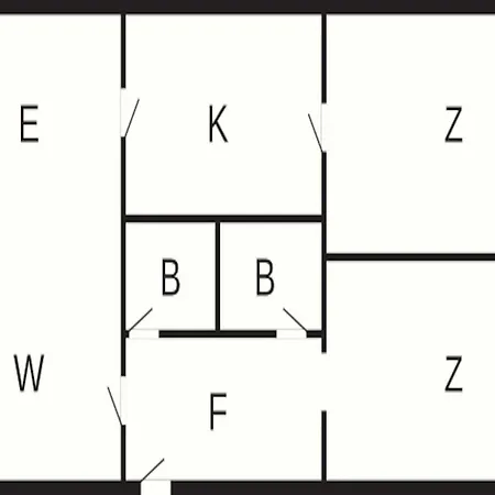 6 Person In Appartement