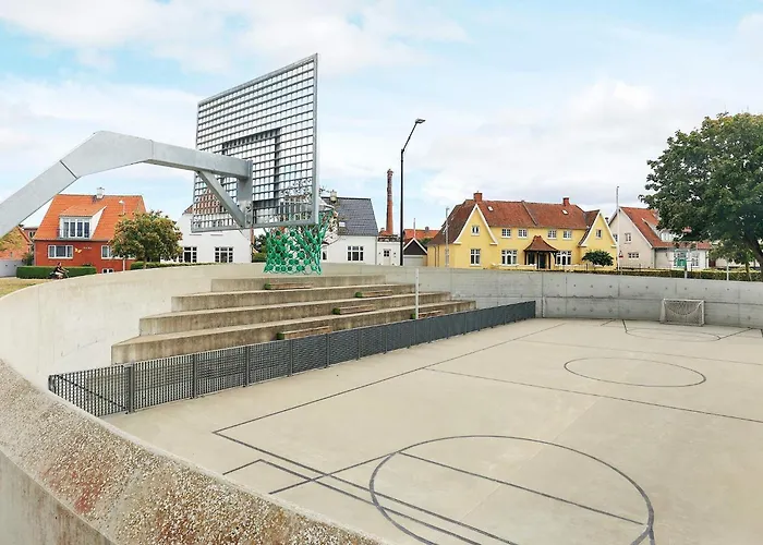 6 Person In Rudkobing-by Traum * Rudkøbing